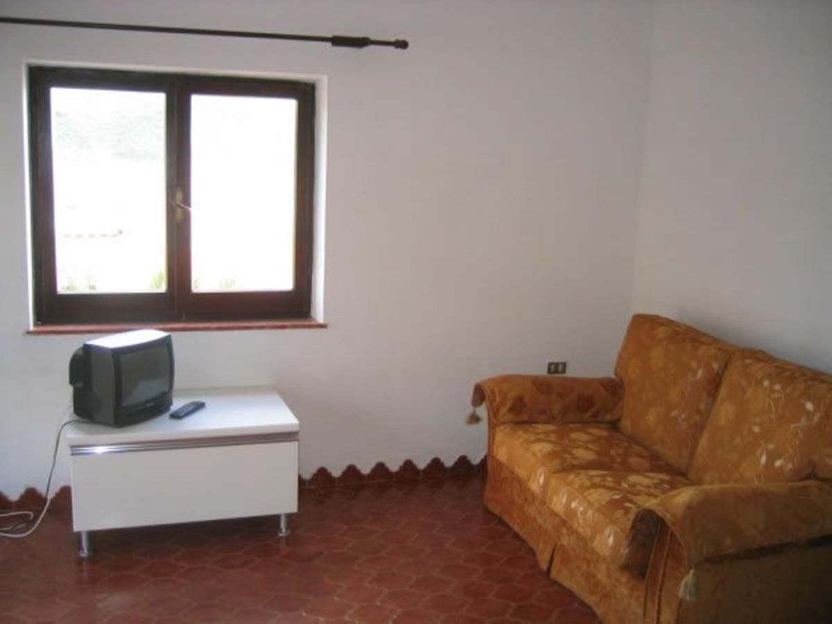 Nice Apartments In Waterfront Villa In Bosa Porto Alabe Tresnuraghes Екстер'єр фото